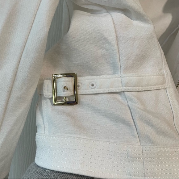 White House Black Market size 0 soft gold sip up jacket - Picture 5 of 8